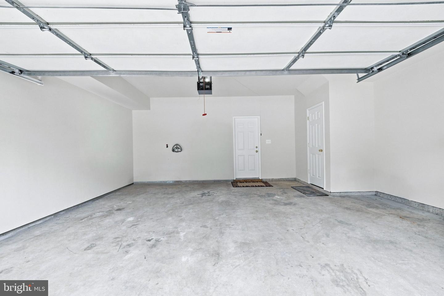 8557 Wyngate Manor Ct Property Photo 51