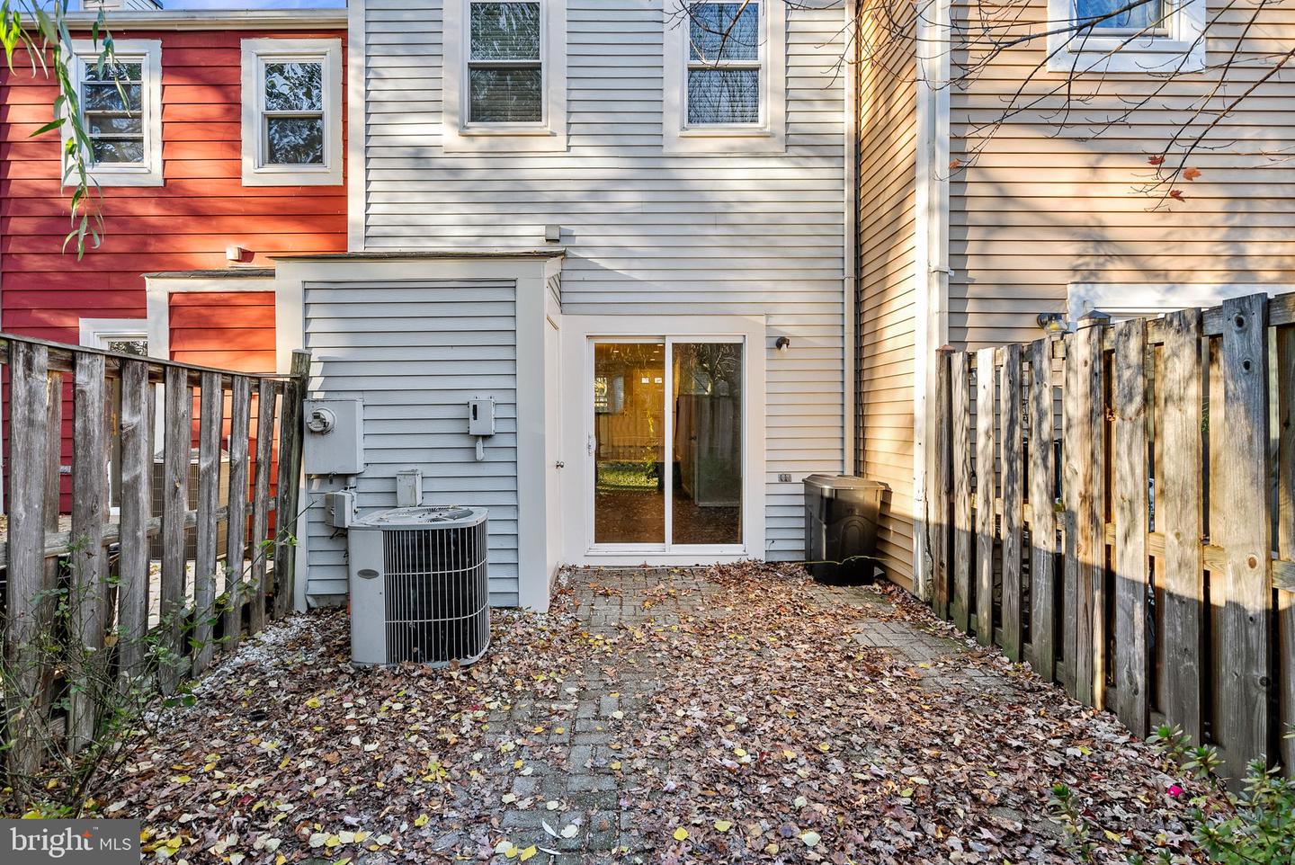 2110 Whisperwood Glen Ln Property Photo 25