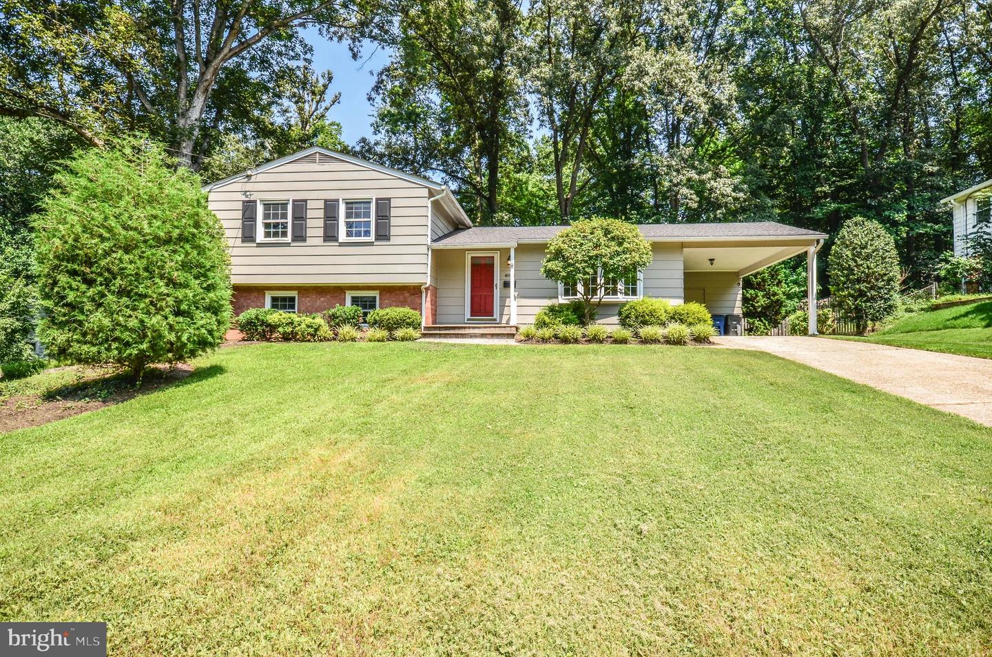 4805 Willet Dr Property Photo 3