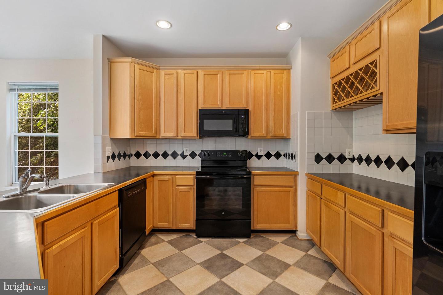 4109 Leclair Ct Property Photo 16