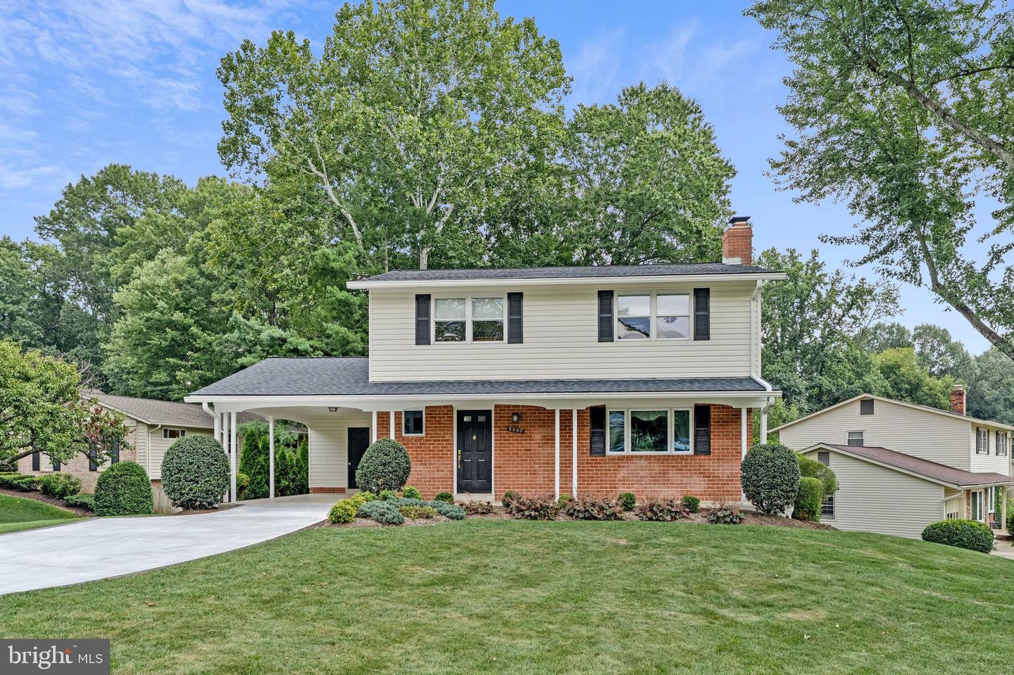 5000 Gainsborough Dr Property Photo 1