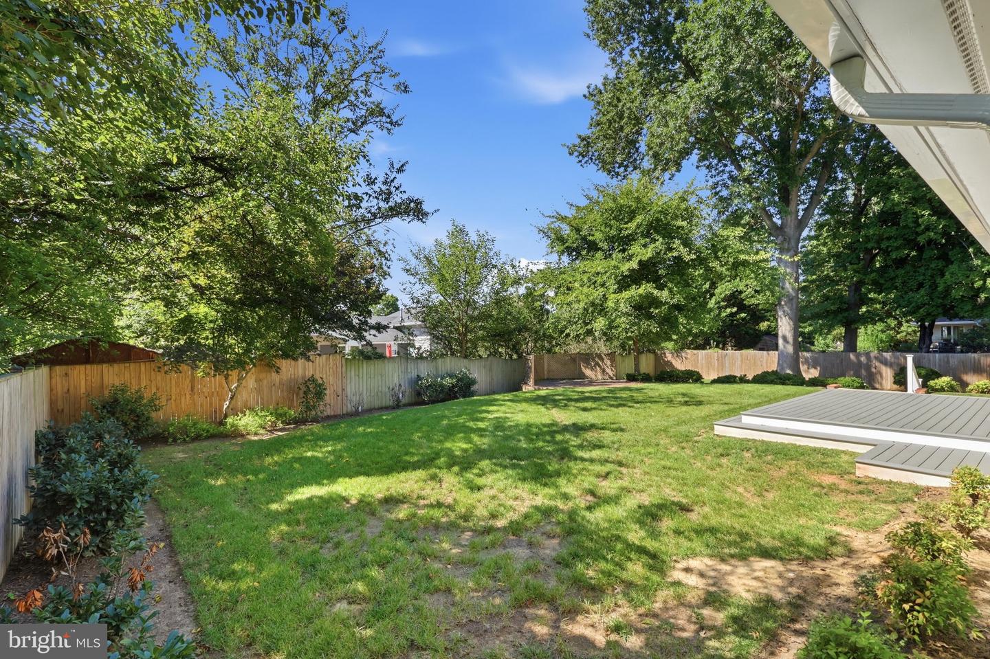 1003 Collingwood Rd Property Photo 5