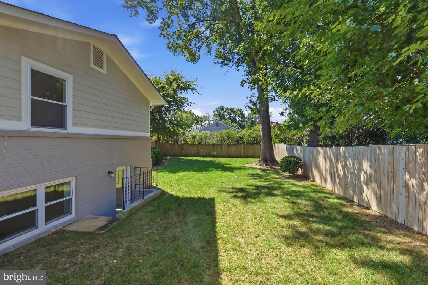 1003 Collingwood Rd Property Photo 37
