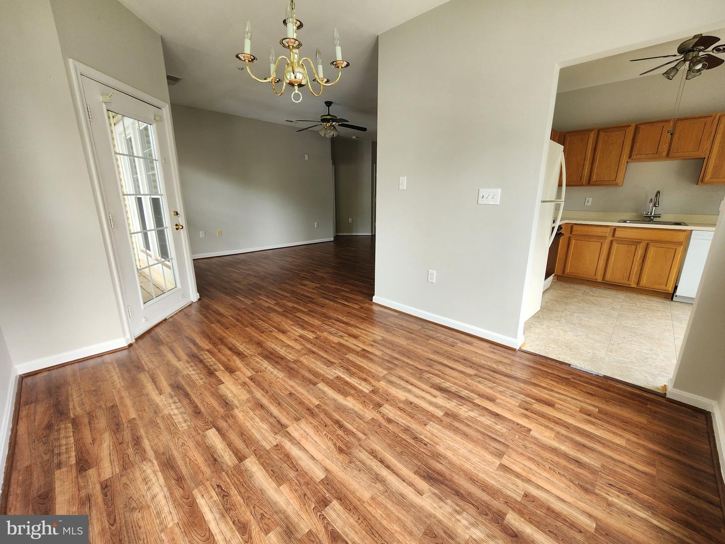 4137 Fountainside Ln #103 Property Photo 5