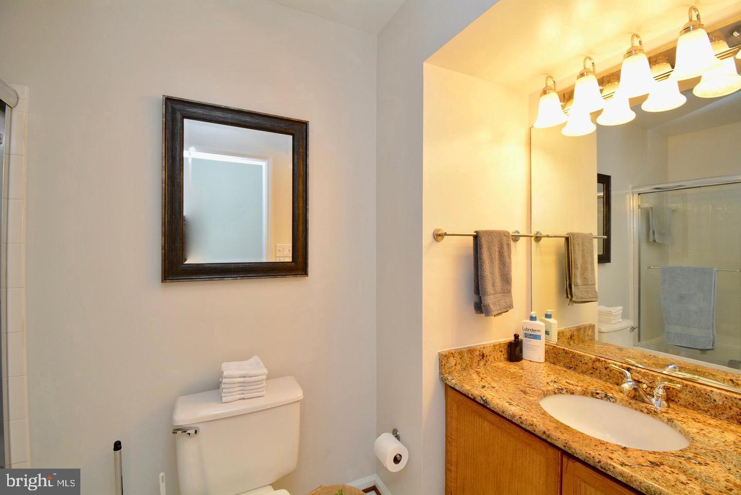 6153 Summer Park Ln Property Photo 32