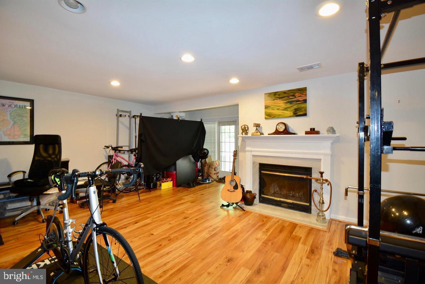 6153 Summer Park Ln Property Photo 35