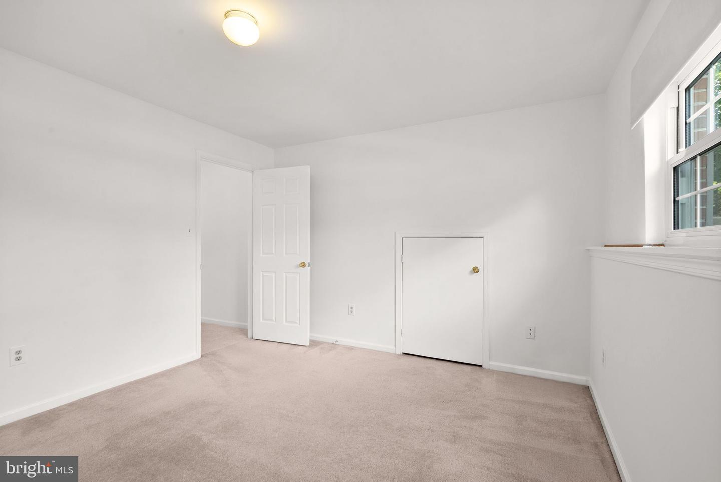 7369 Rhondda Dr Property Photo 36