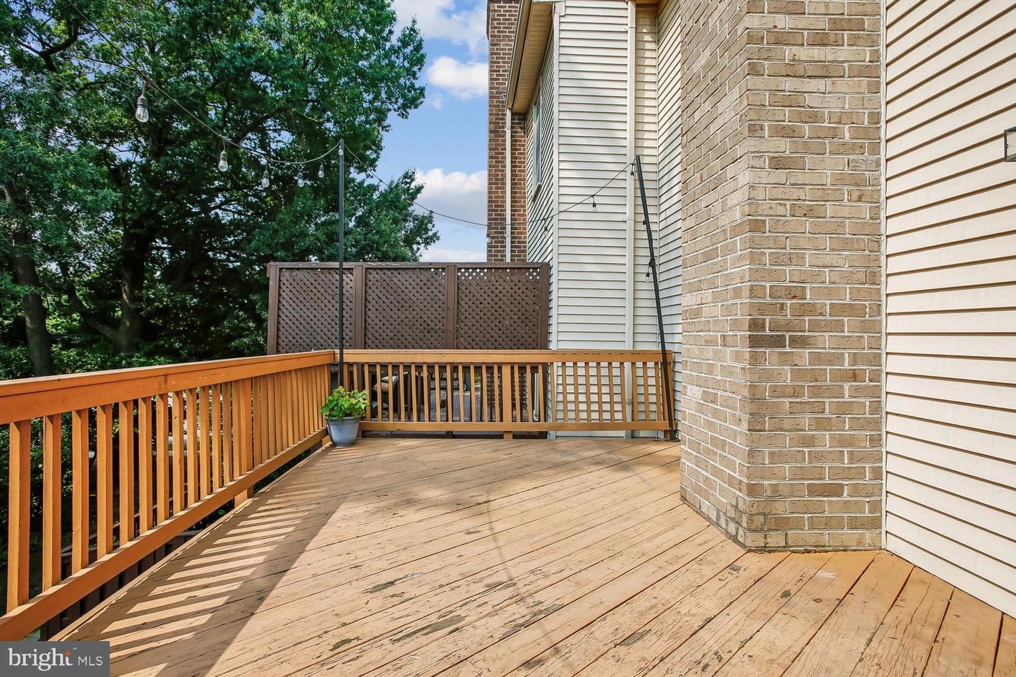5944 Norham Dr Property Photo 61