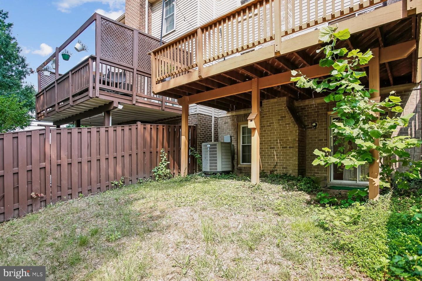5944 Norham Dr Property Photo 70