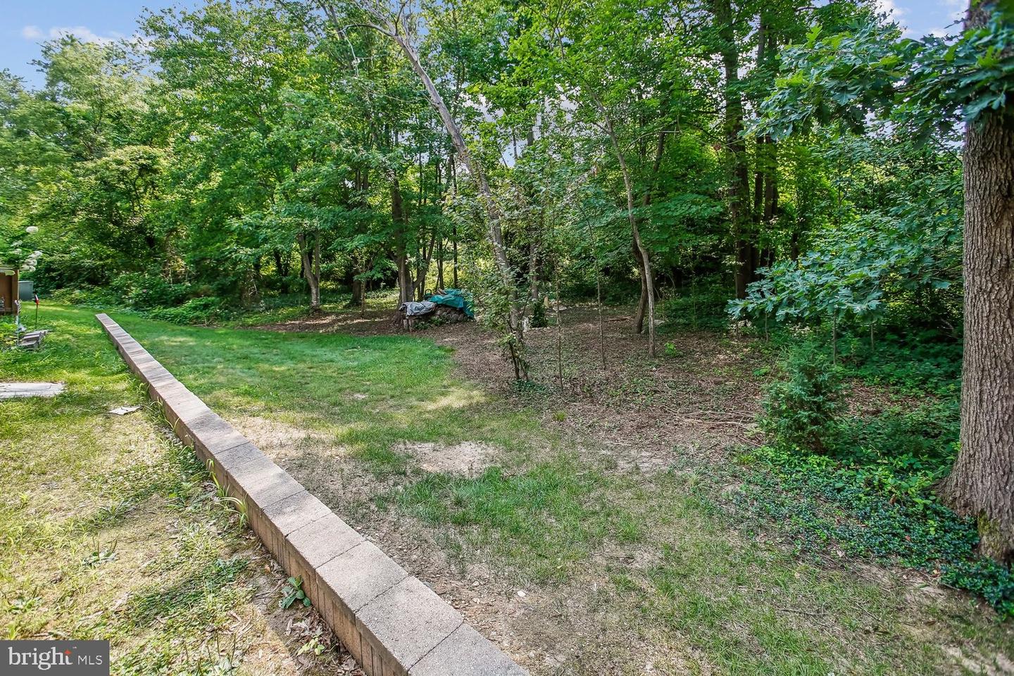5944 Norham Dr Property Photo 73