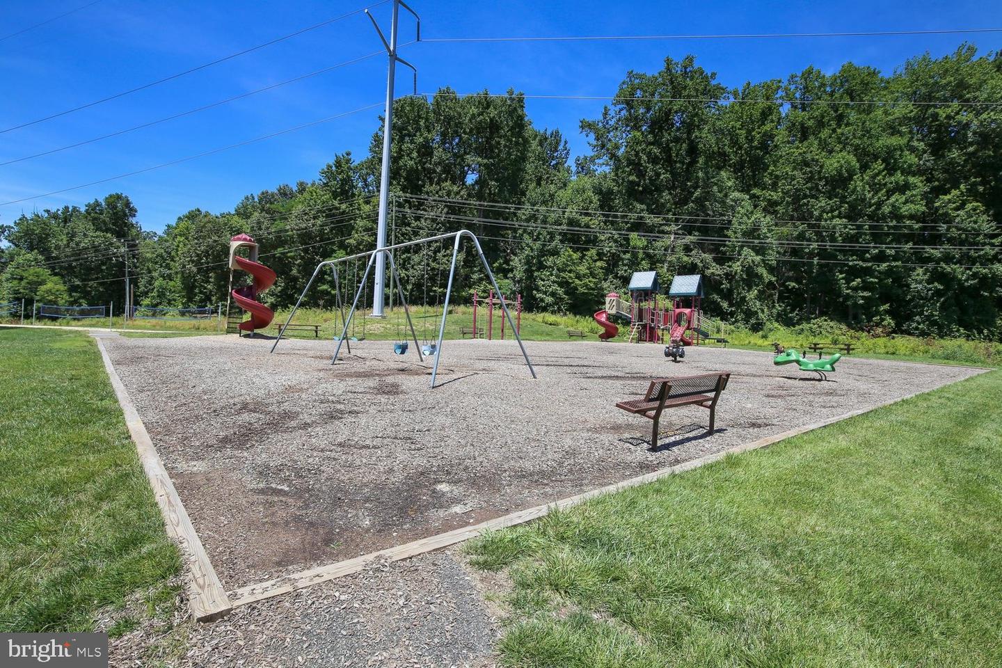 5944 Norham Dr Property Photo 83