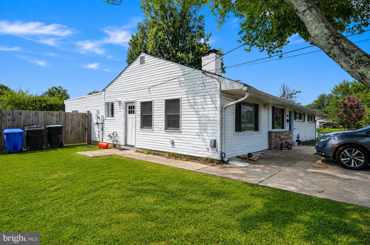 4803 Apple Tree Dr Property Photo 3