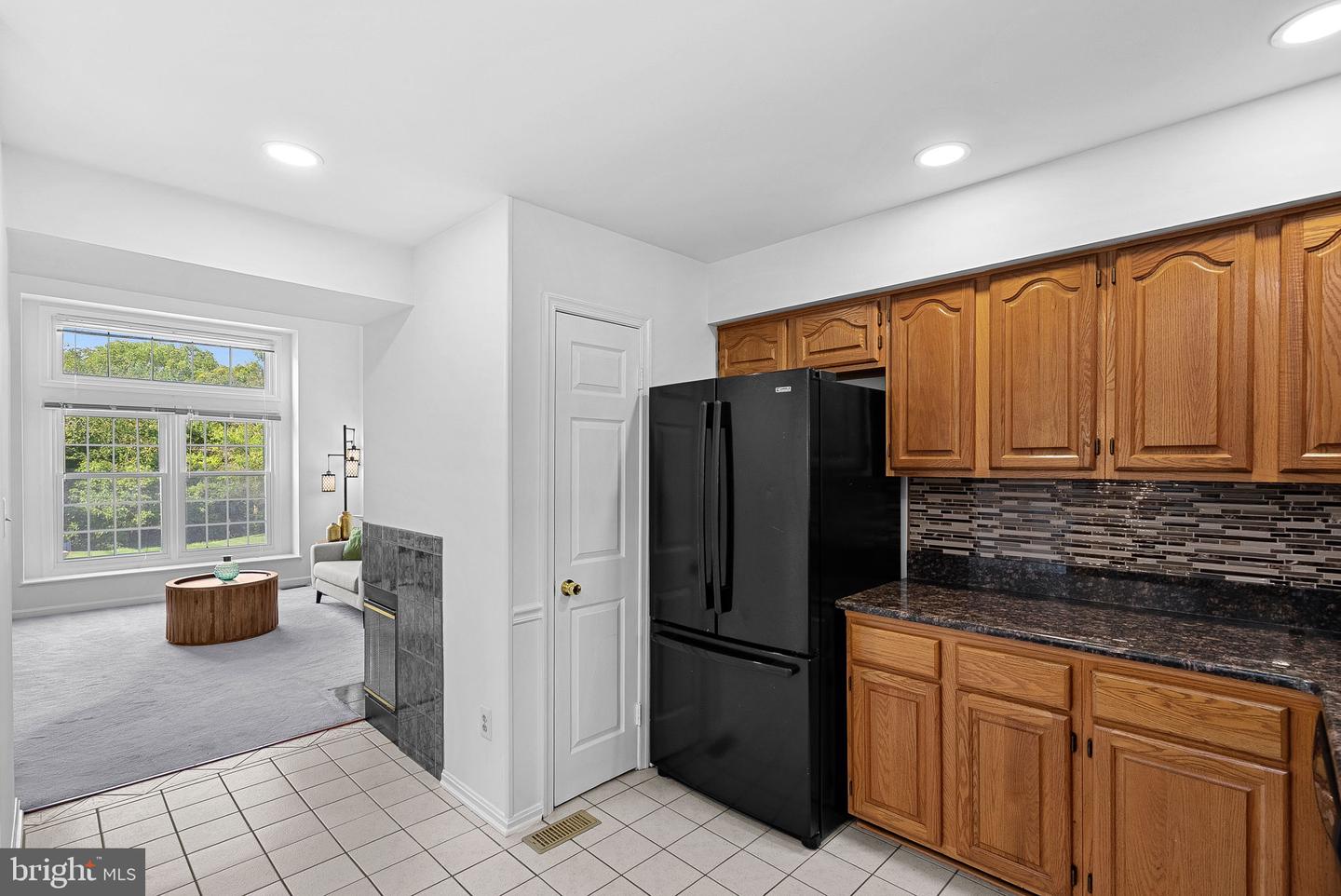 6537 Palisades Dr Property Photo 25