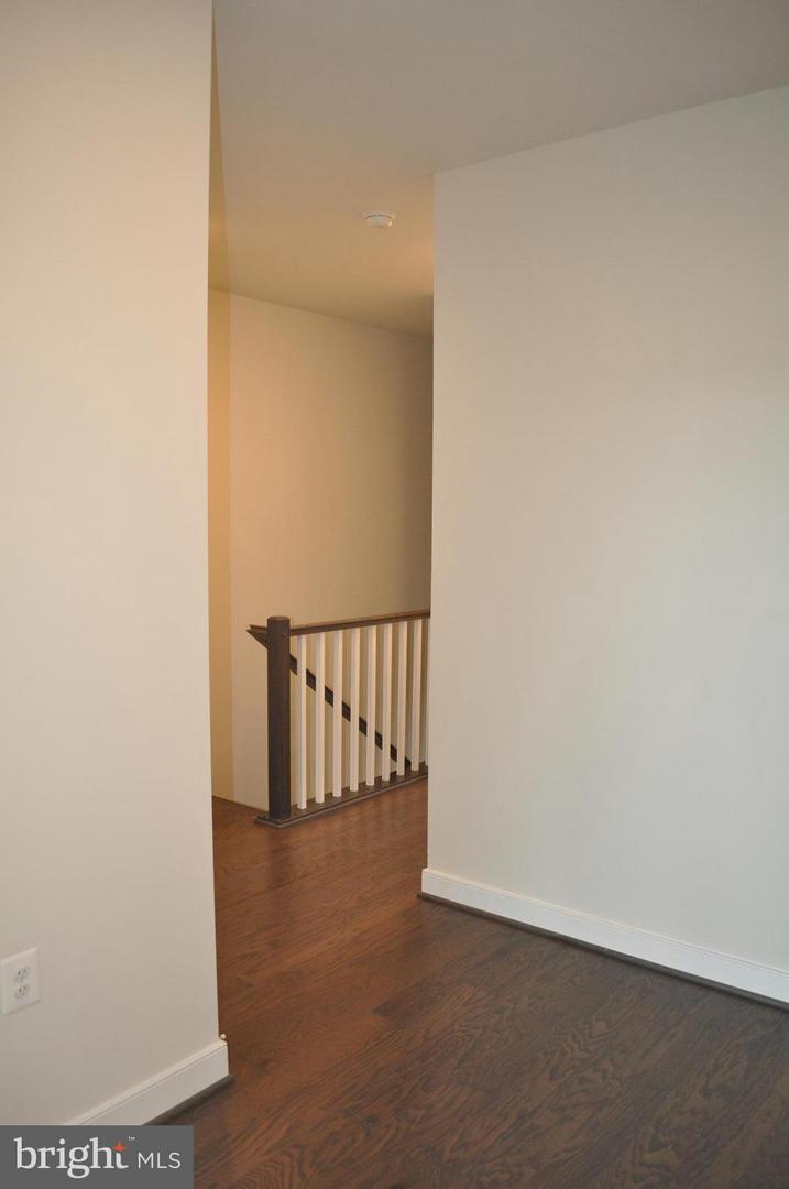 13424 Arrowbrook Centre Dr Property Photo 12
