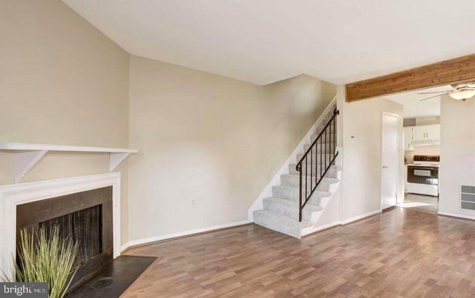 13817 Cabernet Ct Property Photo 6