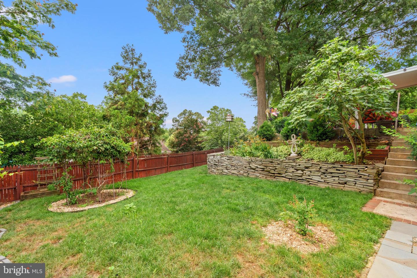 8601 Wagon Wheel Rd Property Photo 38