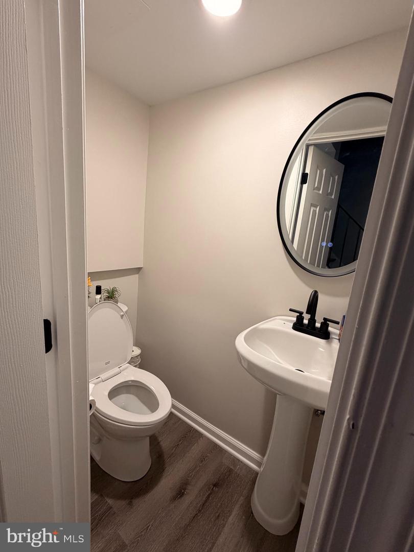 7735 Matisse Way Property Photo 7