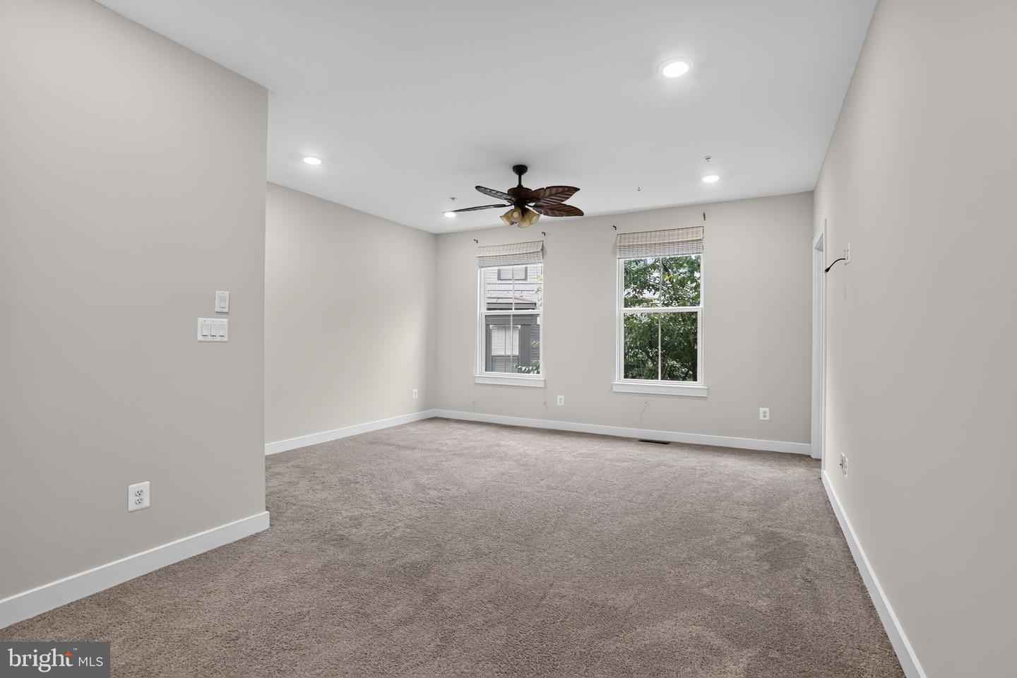13246 Lake Woodland Way #5a Property Photo 20