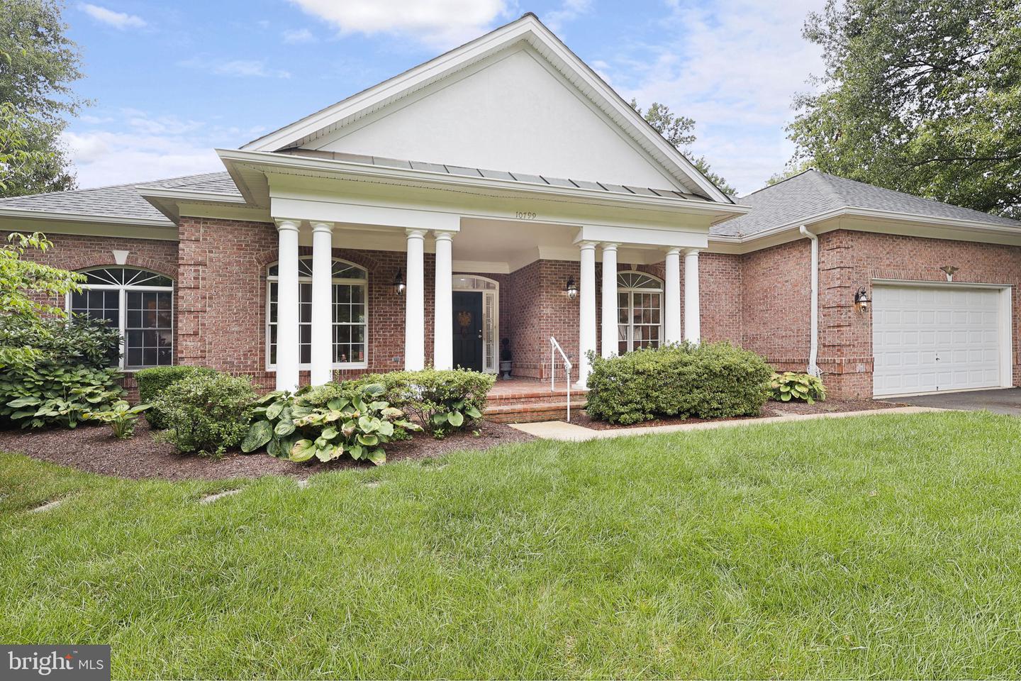 10799 Glen Mist Ln Property Photo 2