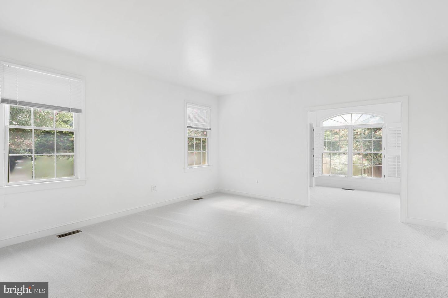 10799 Glen Mist Ln Property Photo 32