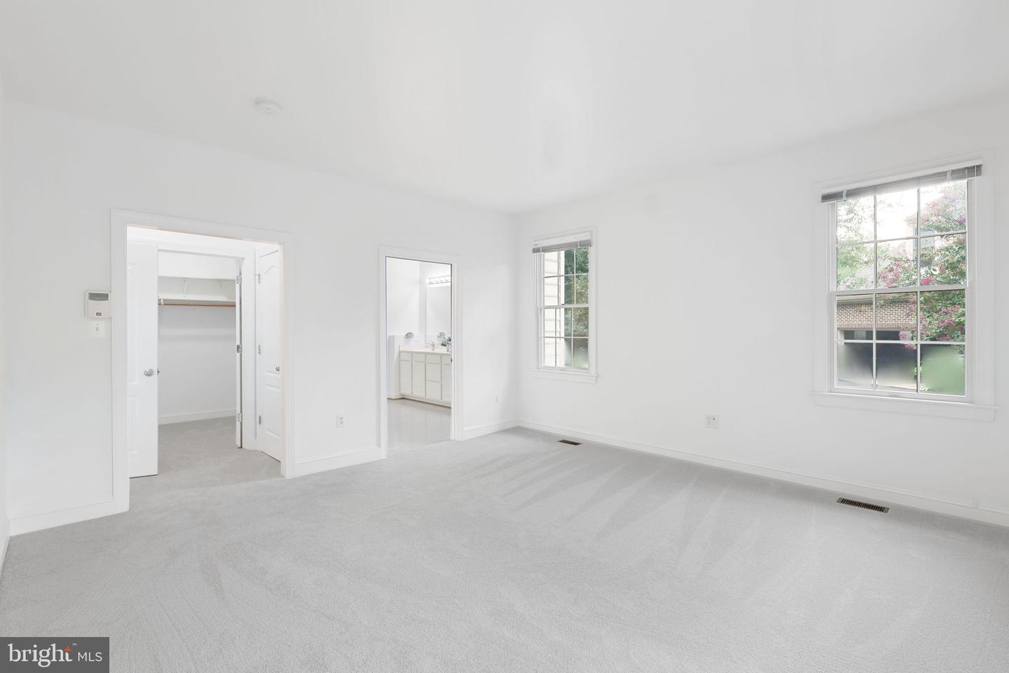10799 Glen Mist Ln Property Photo 33