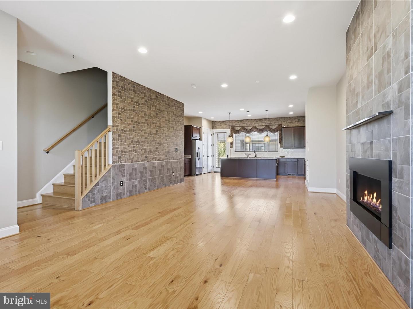 12331 Yellow Buckeye Way Property Photo 3
