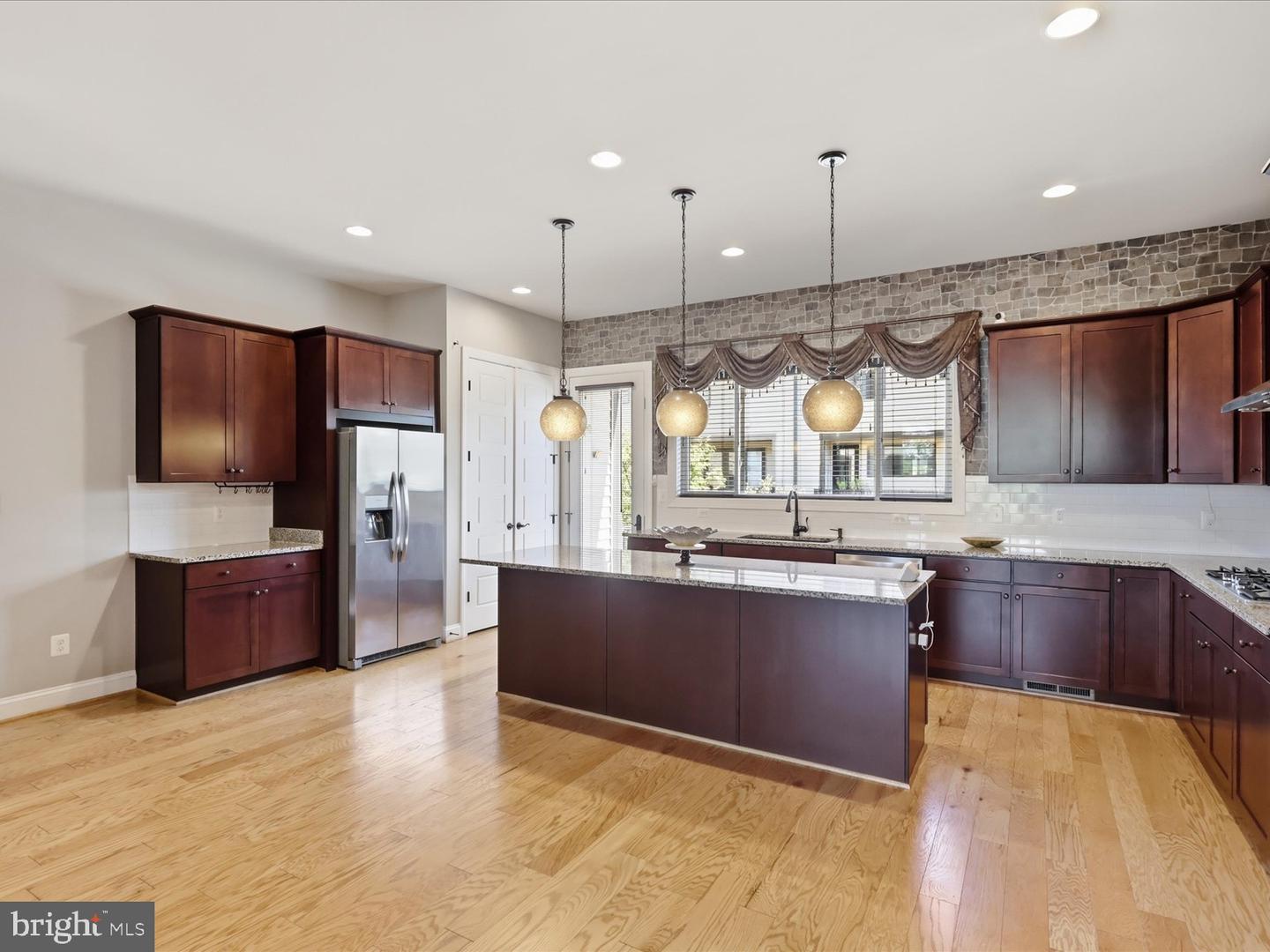 12331 Yellow Buckeye Way Property Photo 6