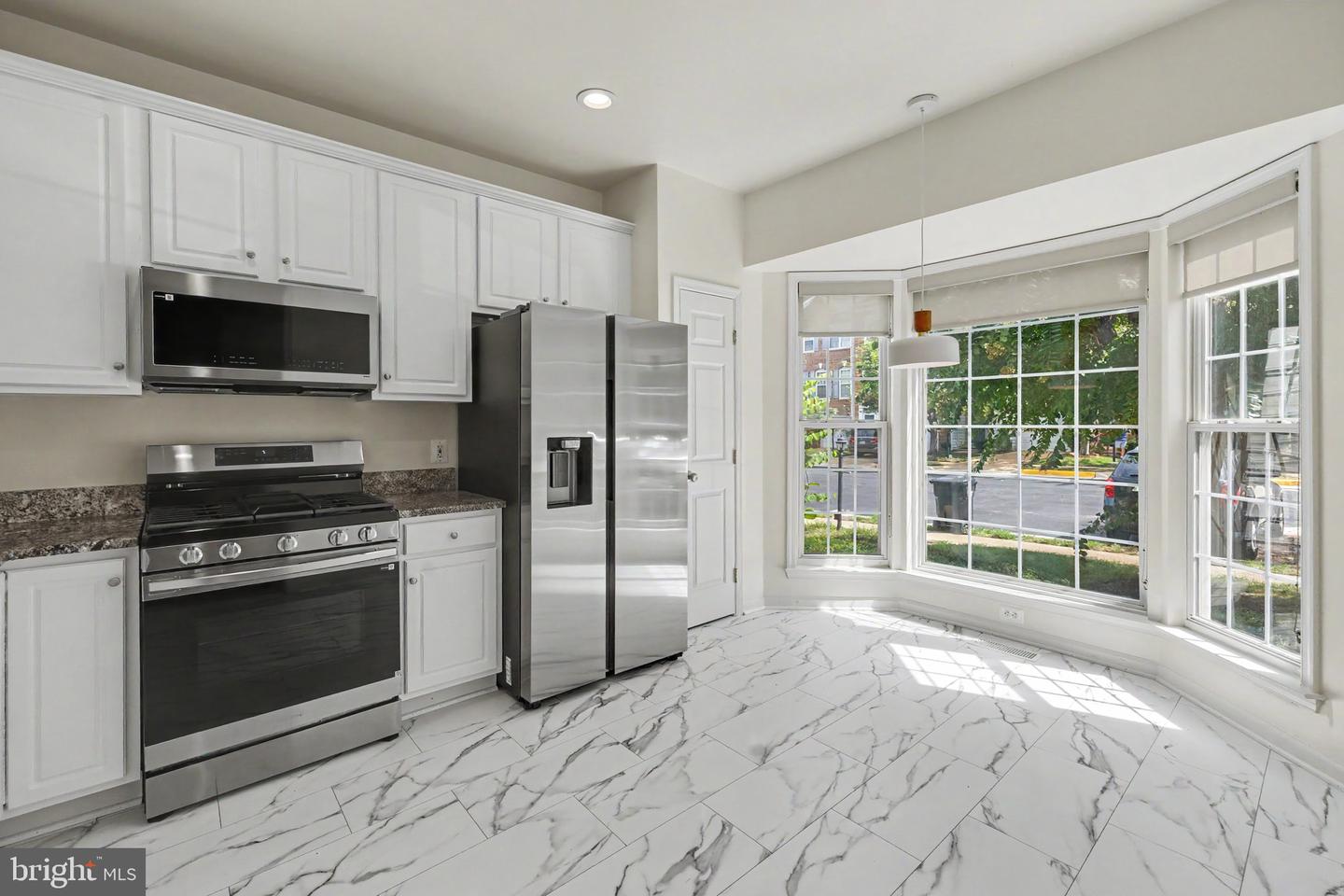 5438 Summer Leaf Ln Property Photo 1