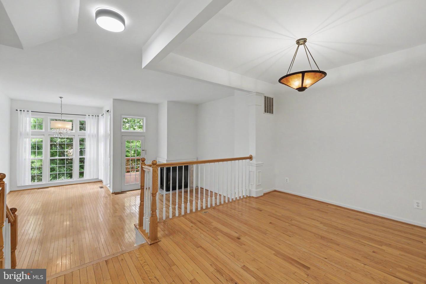 5438 Summer Leaf Ln Property Photo 12