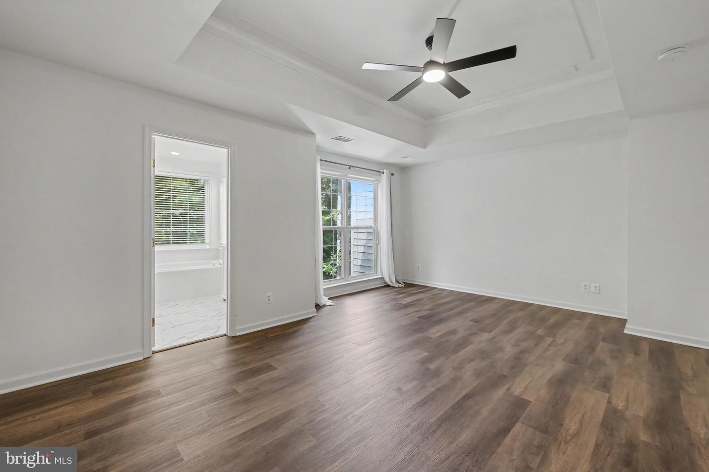 5438 Summer Leaf Ln Property Photo 23