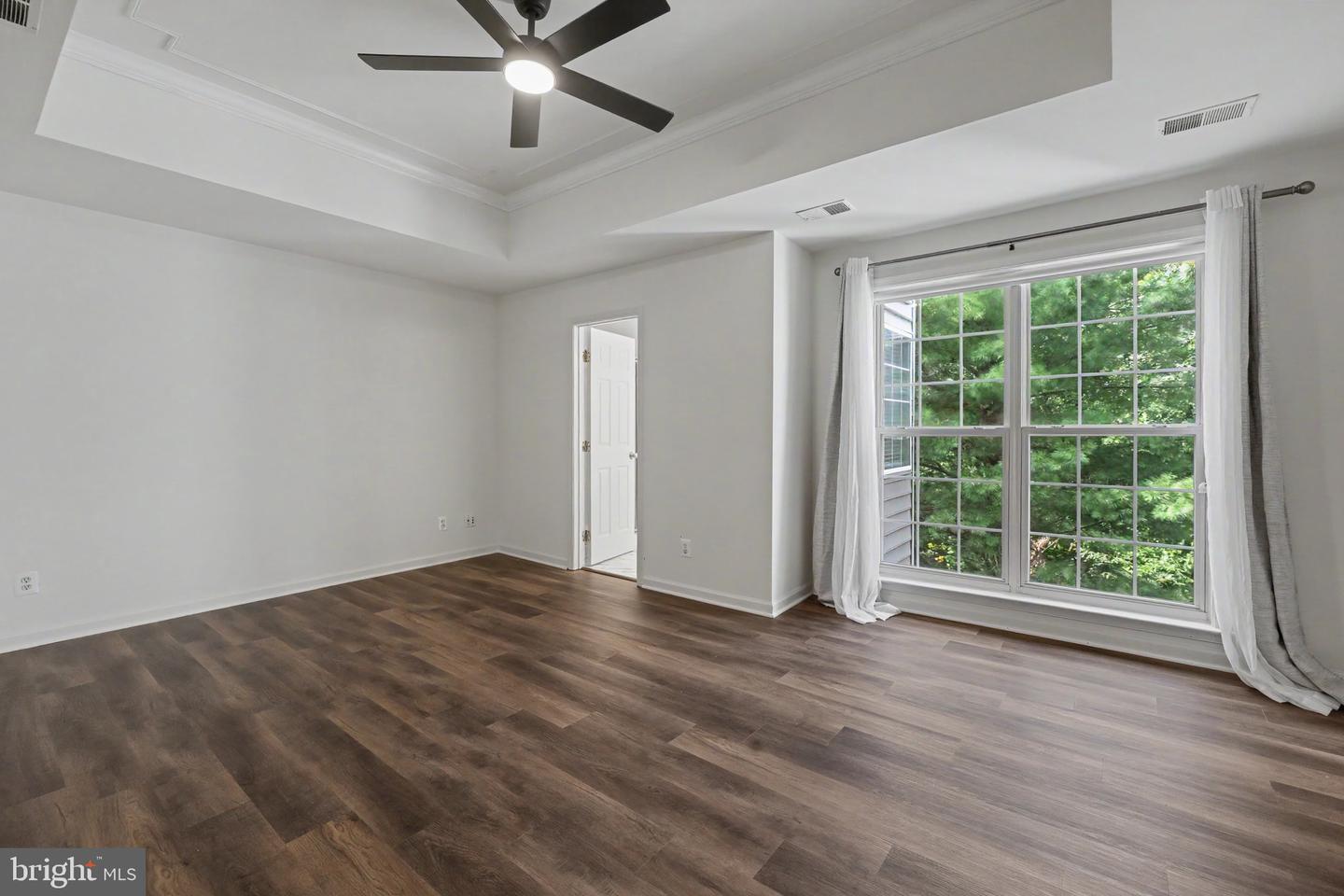 5438 Summer Leaf Ln Property Photo 25
