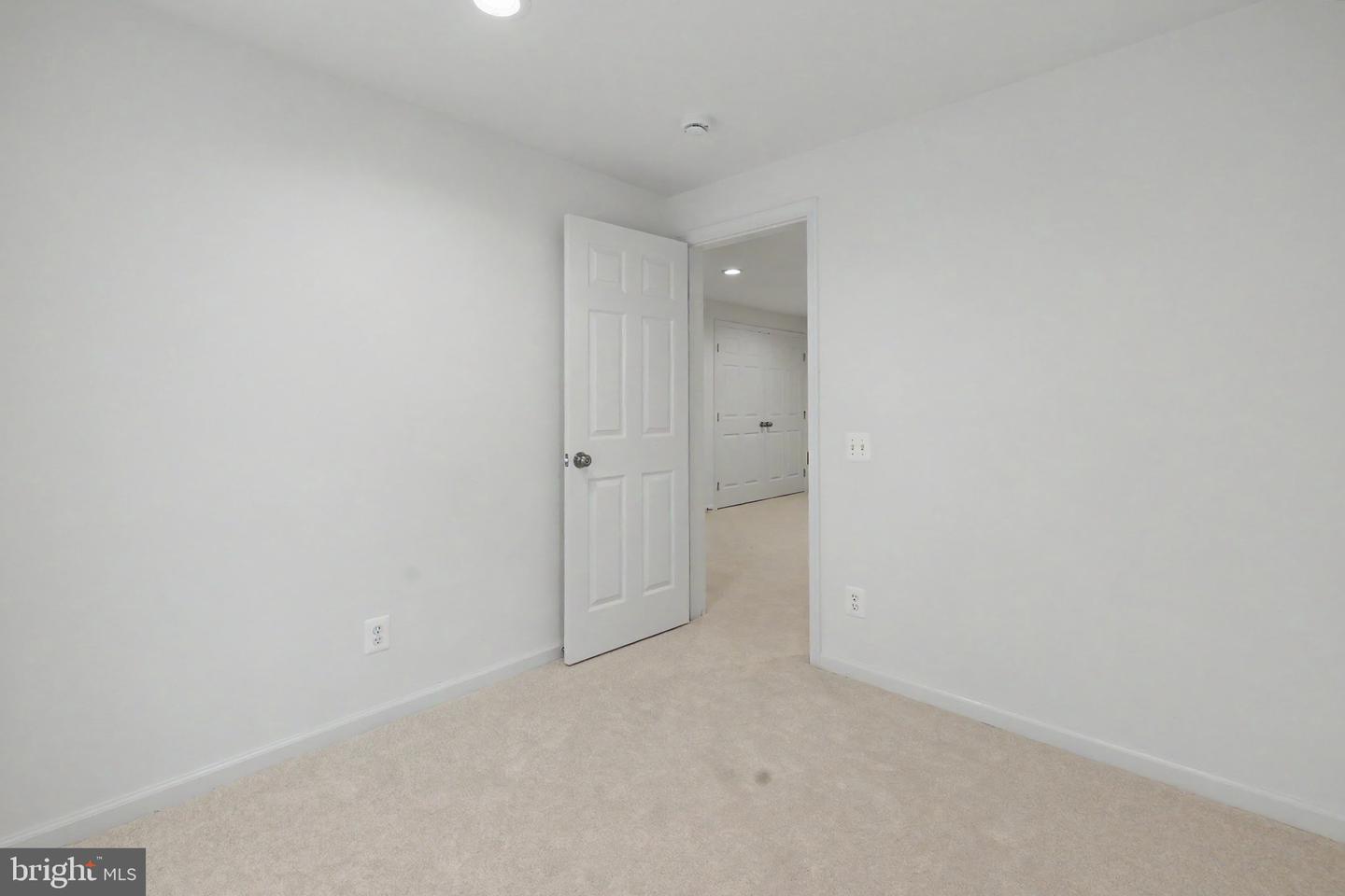 5438 Summer Leaf Ln Property Photo 40