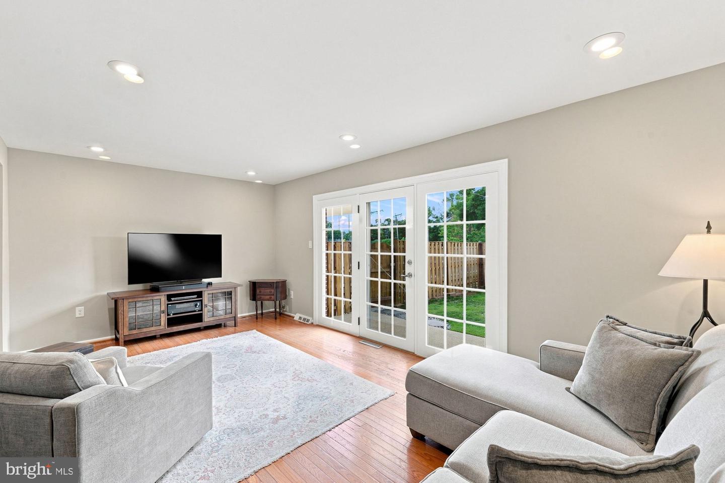 558 Windover Ave Nw Property Photo 8