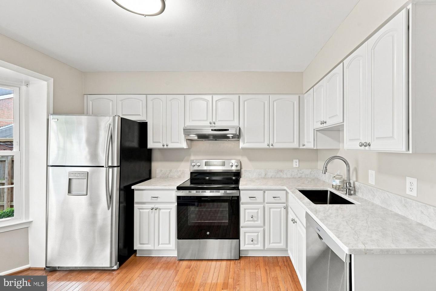 558 Windover Ave Nw Property Photo 16