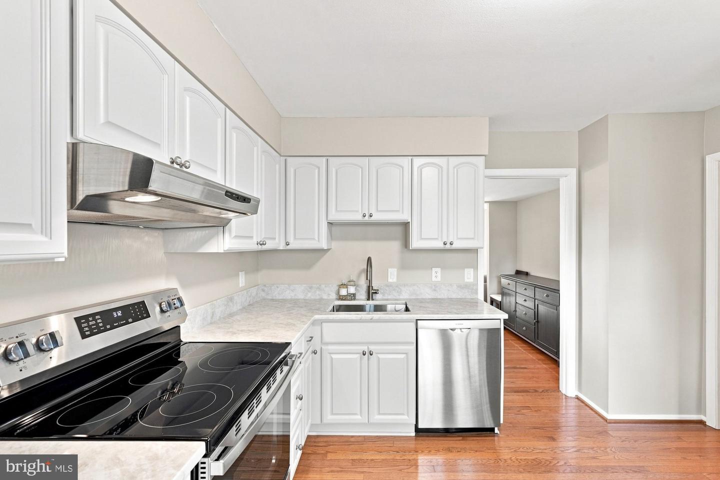 558 Windover Ave Nw Property Photo 18