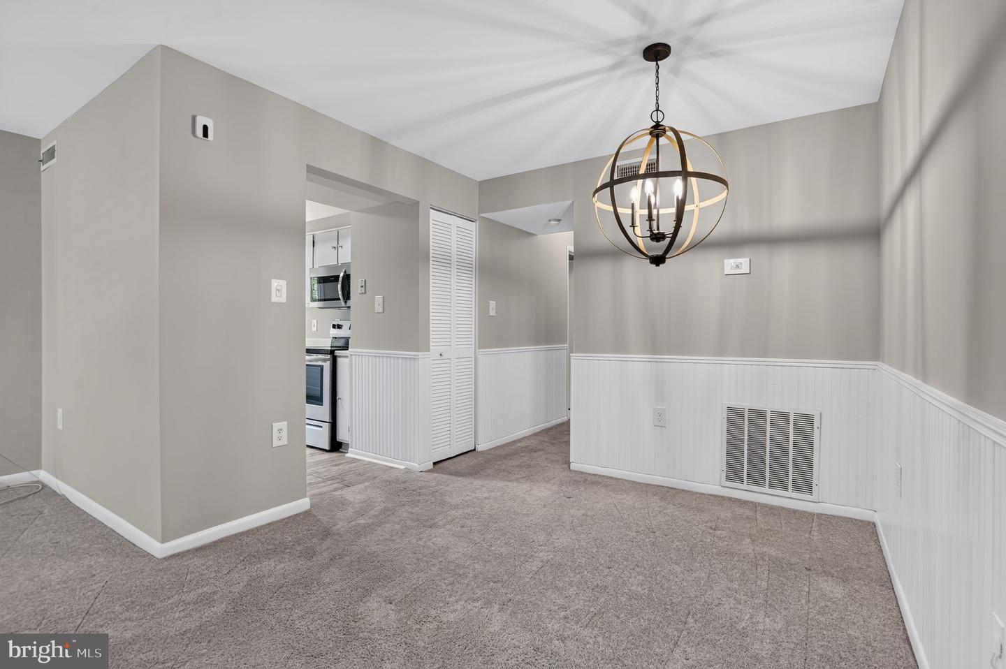 10330 Luria Commons Ct #2e Property Photo 7
