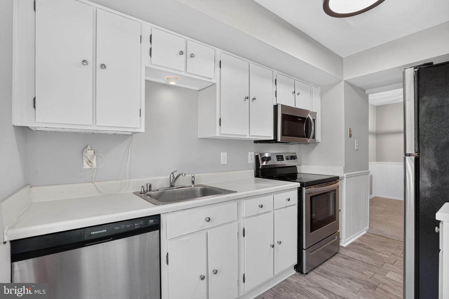 10330 Luria Commons Ct #2e Property Photo 26