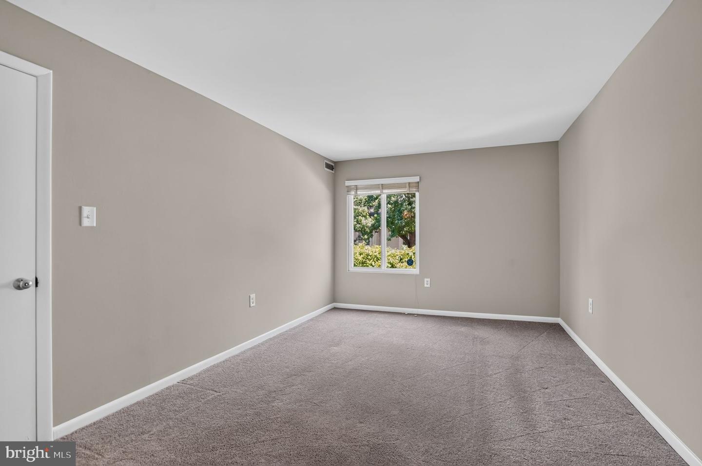 10330 Luria Commons Ct #2e Property Photo 30