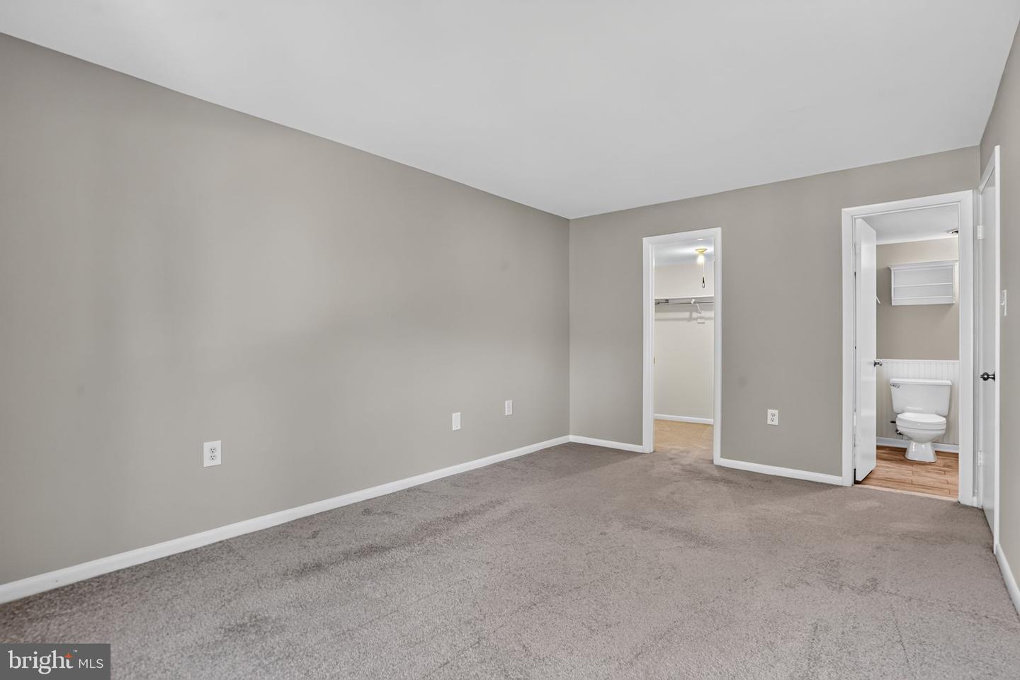 10330 Luria Commons Ct #2e Property Photo 34