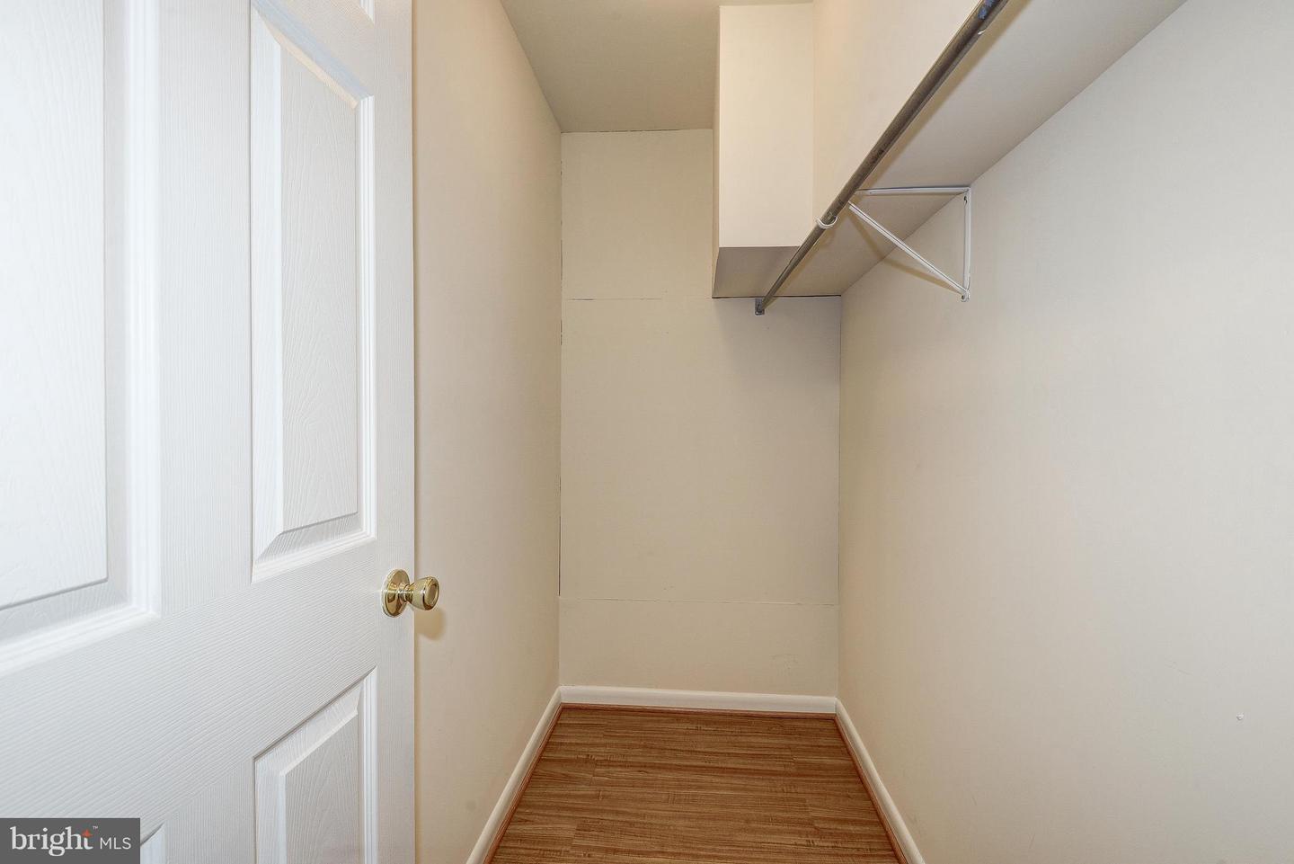 1502 Farsta Ct Property Photo 24