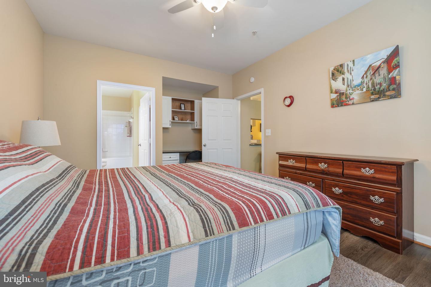 12909 Centre Park Cir #104 Property Photo 10