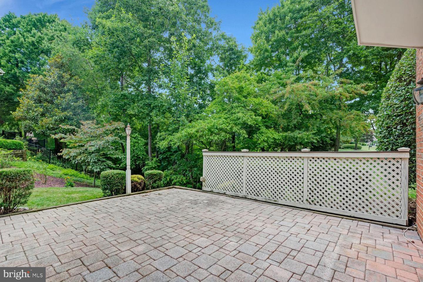 9400 Ludgate Dr Property Photo 55