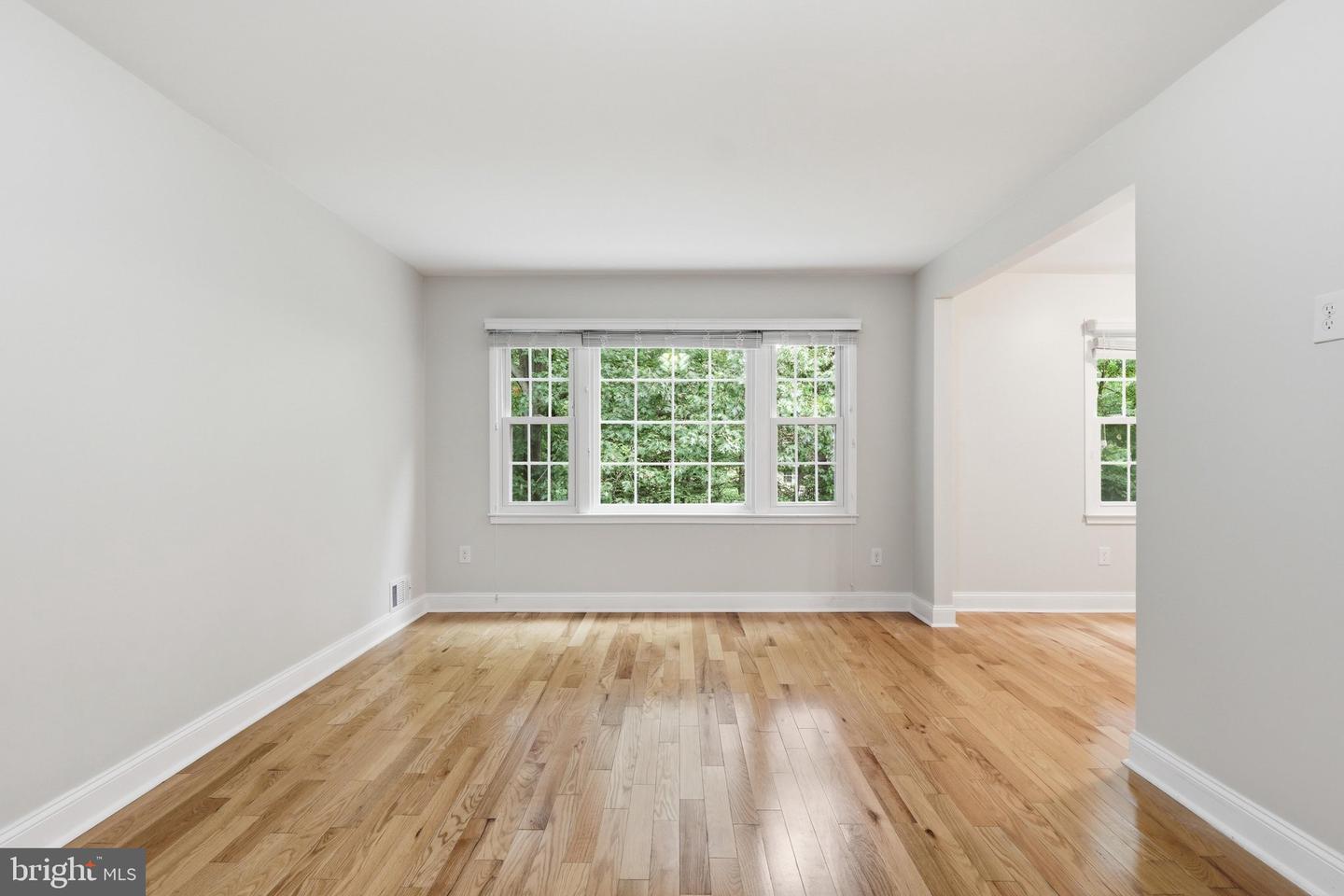 12348 Coleraine Ct Property Photo 7