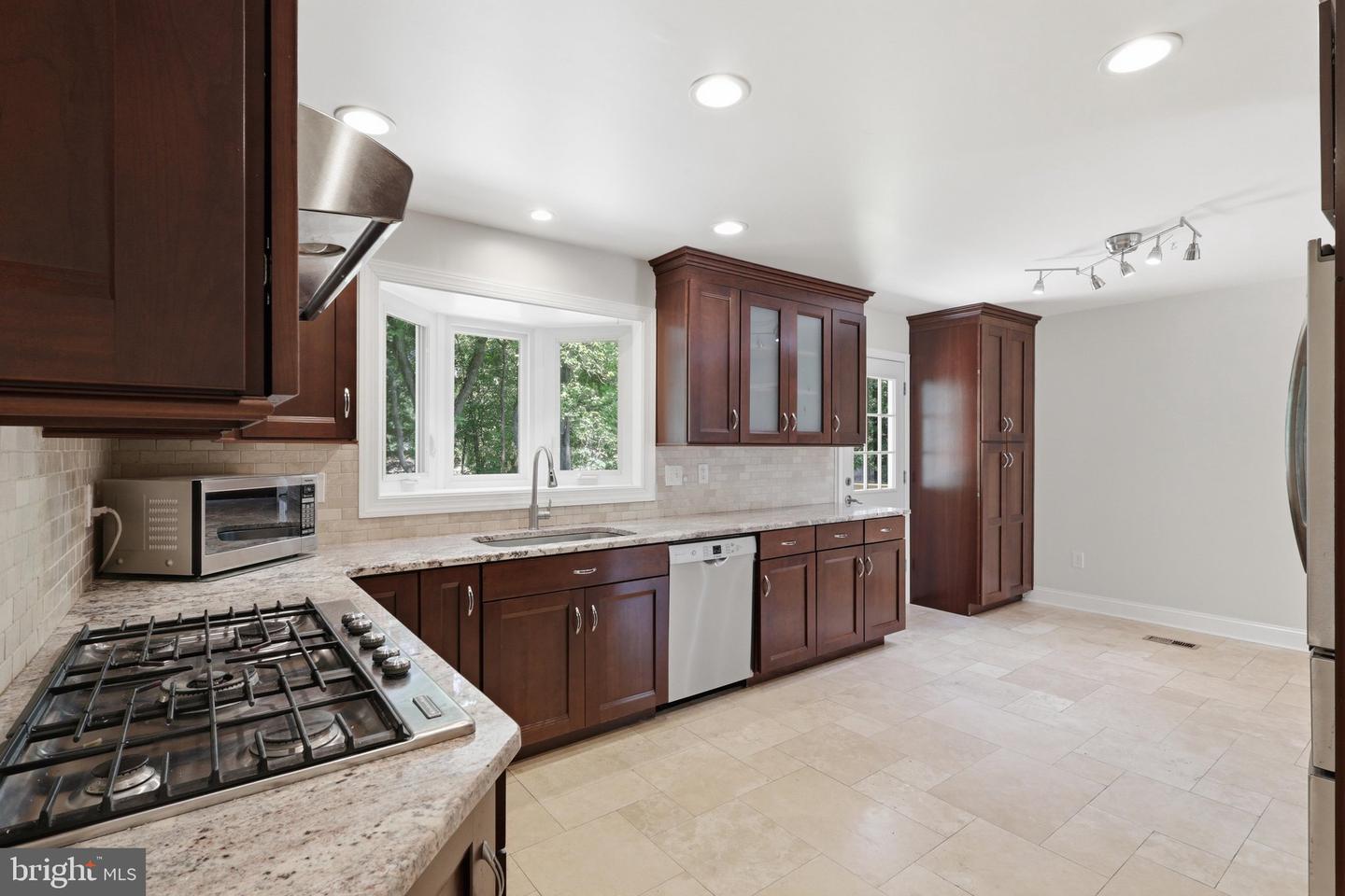 12348 Coleraine Ct Property Photo 12