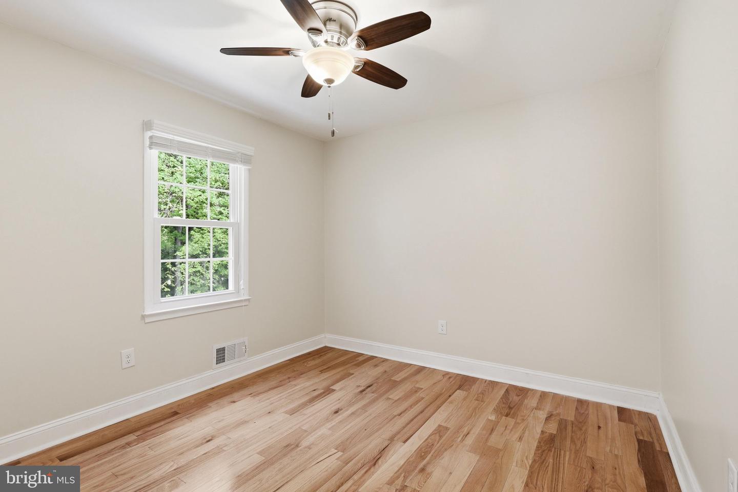12348 Coleraine Ct Property Photo 32