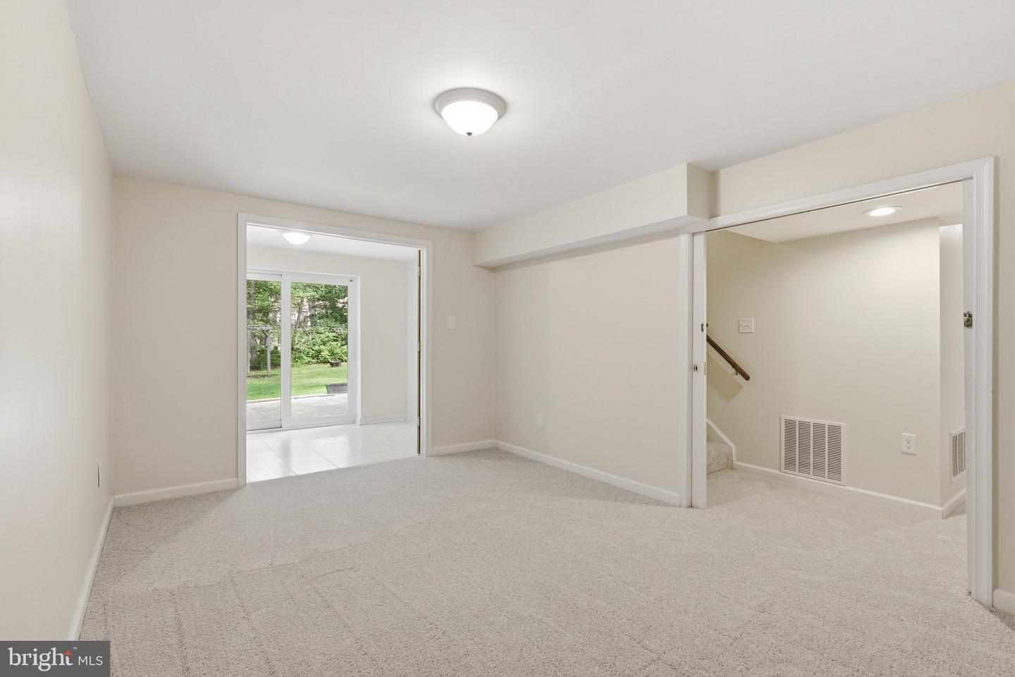 12348 Coleraine Ct Property Photo 35