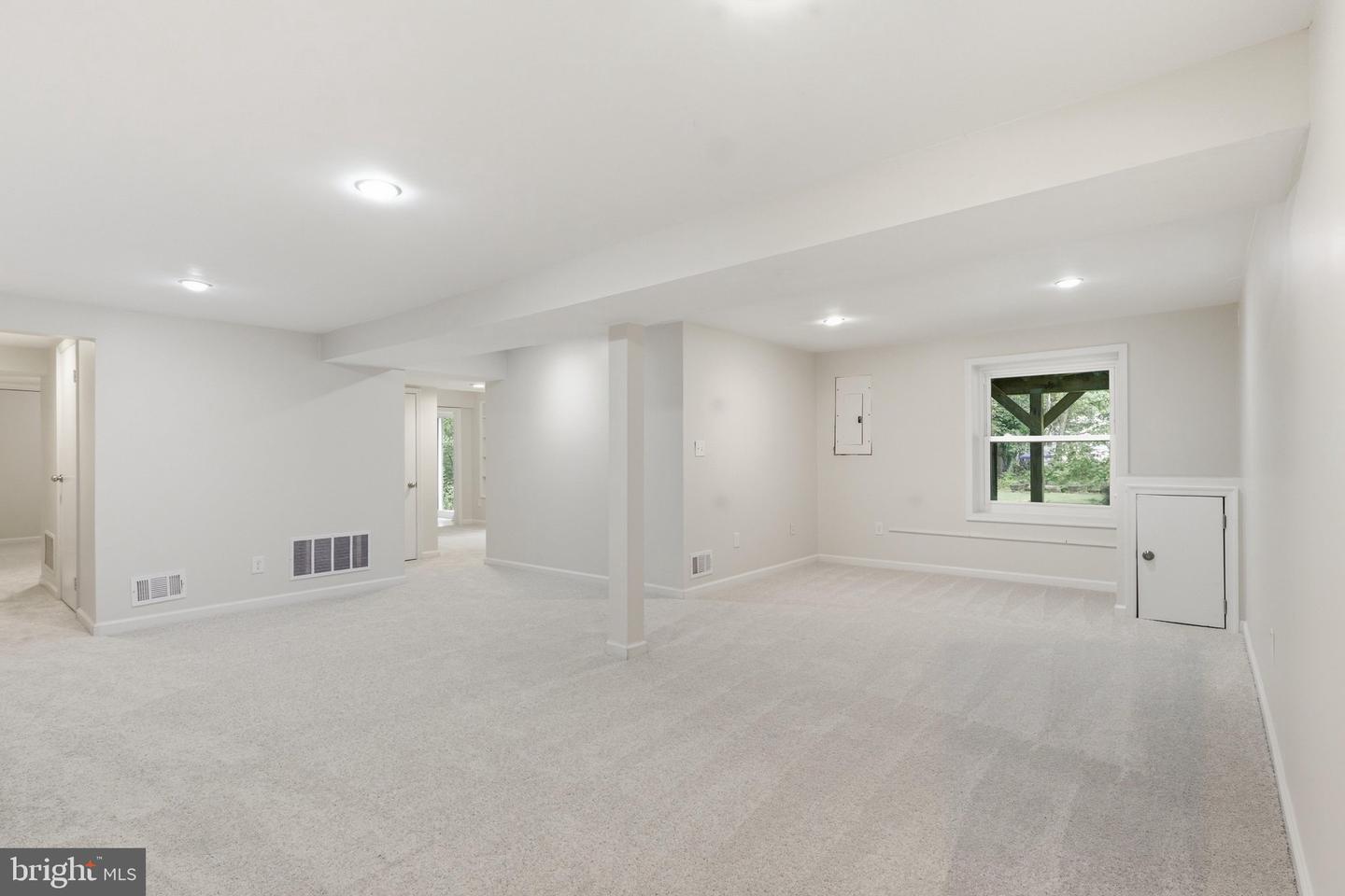 12348 Coleraine Ct Property Photo 44