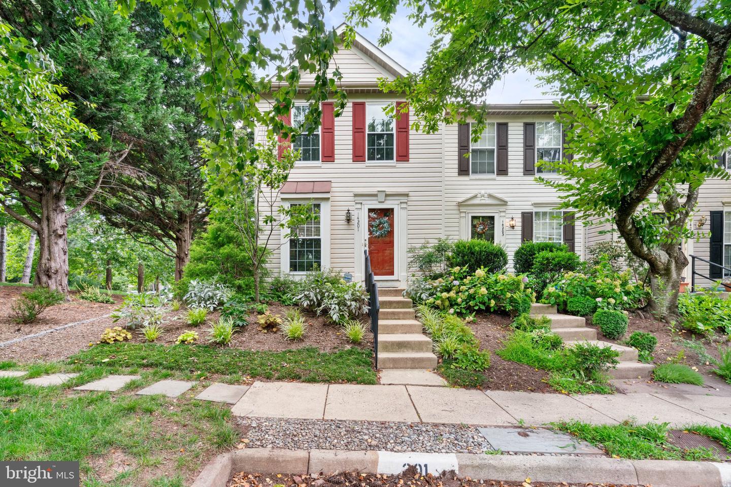 14201 Upperridge Ct Property Photo 2