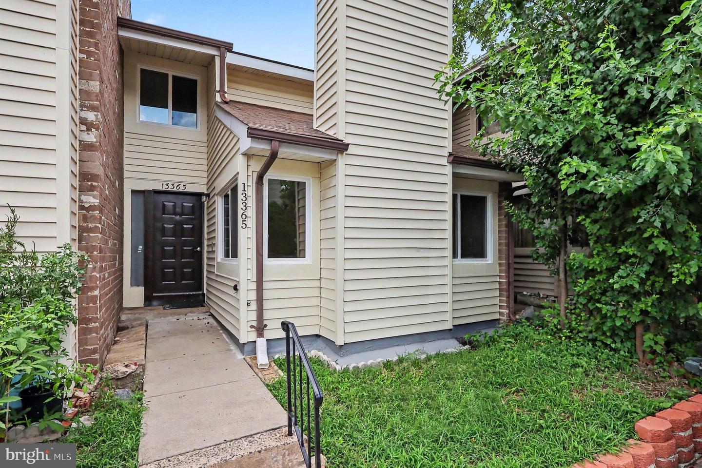 13365 Hungerford Pl Property Photo 1