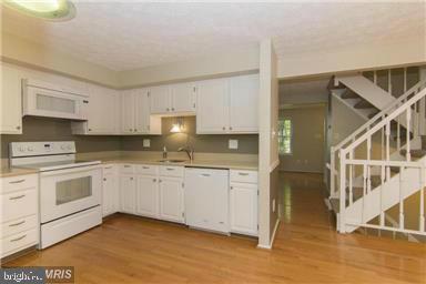 11556 Ivy Bush Ct Property Photo 8